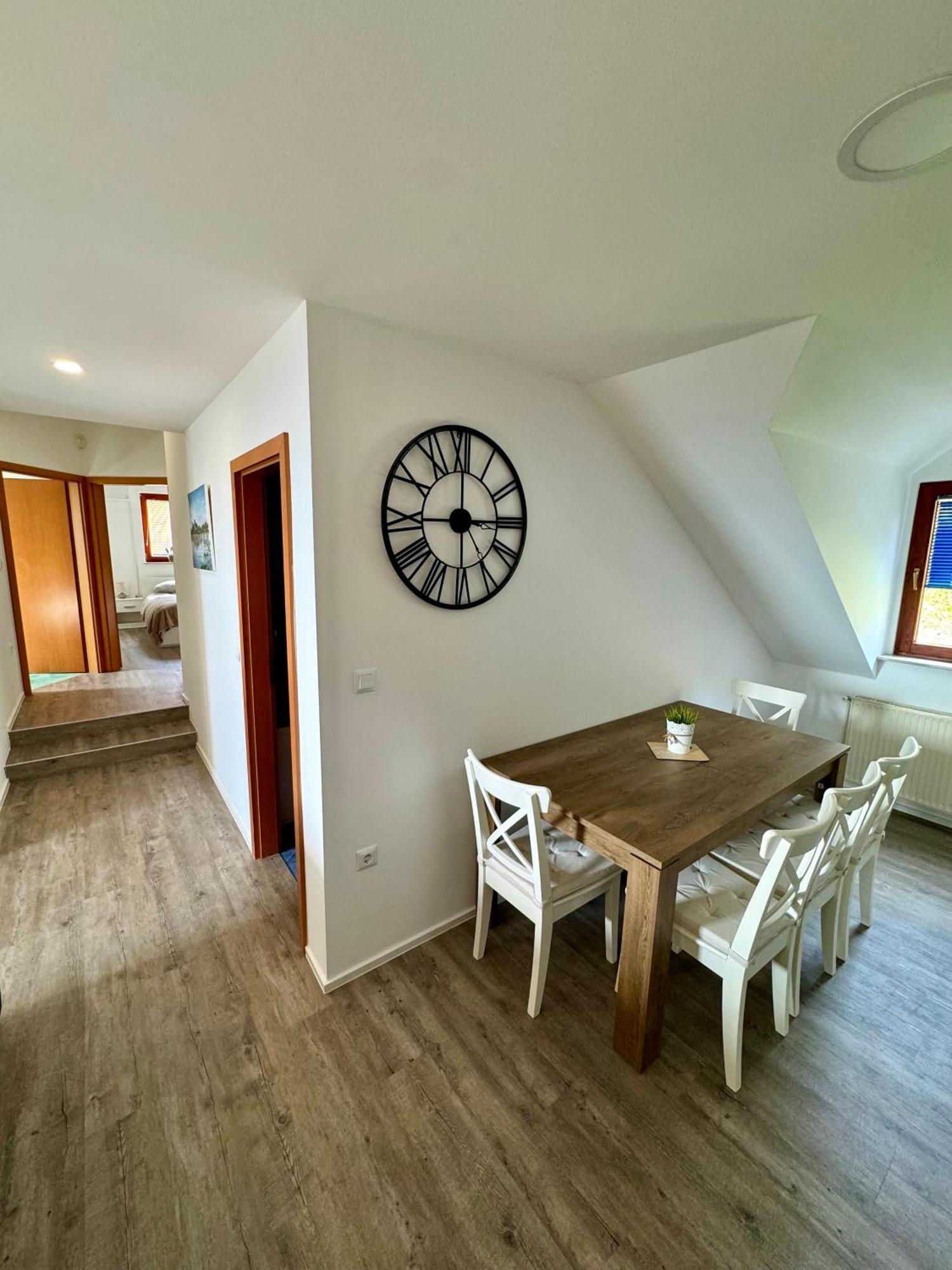 Apartmán Sunny Oak Estate Mengeš Exteriér fotografie